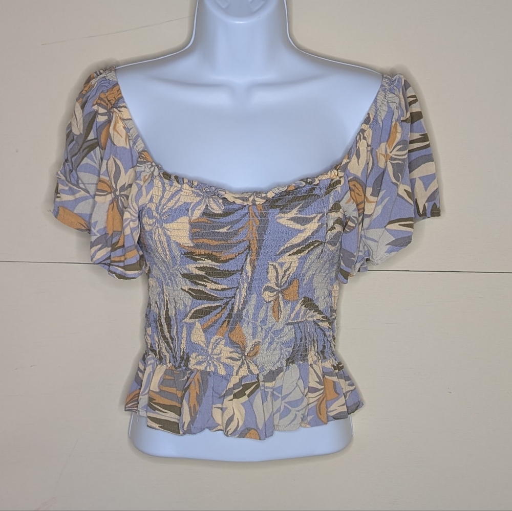Patrons Of Peace Floral Ruffle Sleeve Top